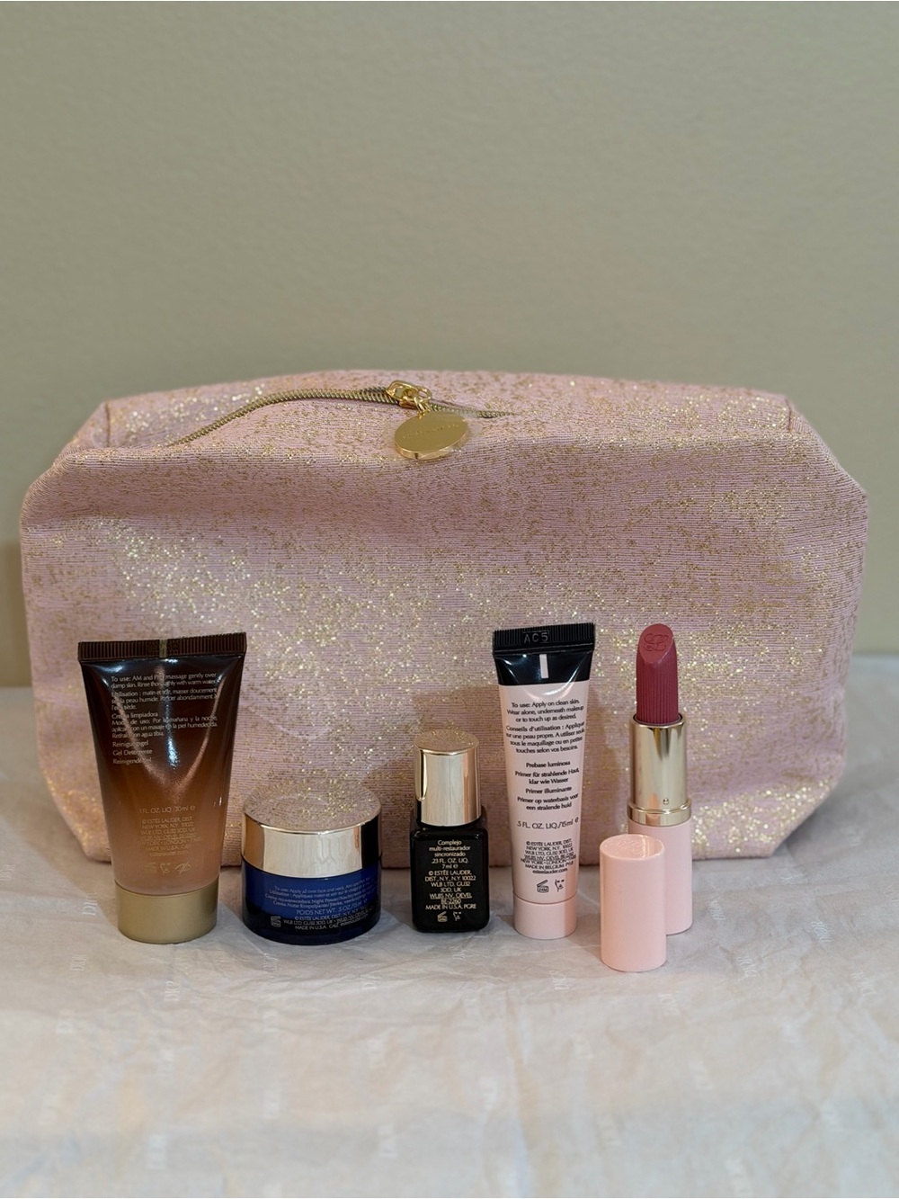 Estee Lauder Pink Glitter Cosmetic Pouch with Skincare & Lipstick - Picture 3 of 12